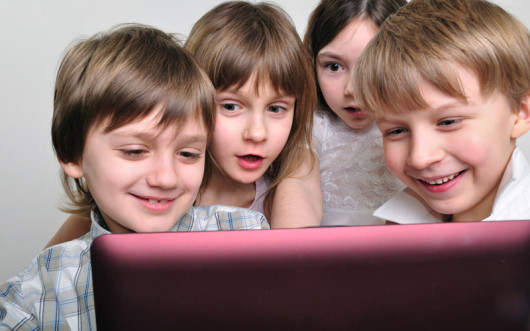 50% украинских детей пользуются интернетом уже с 8 лет